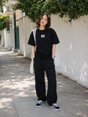 GCDS Basic Logo T-shirt Classic Fit Size Small